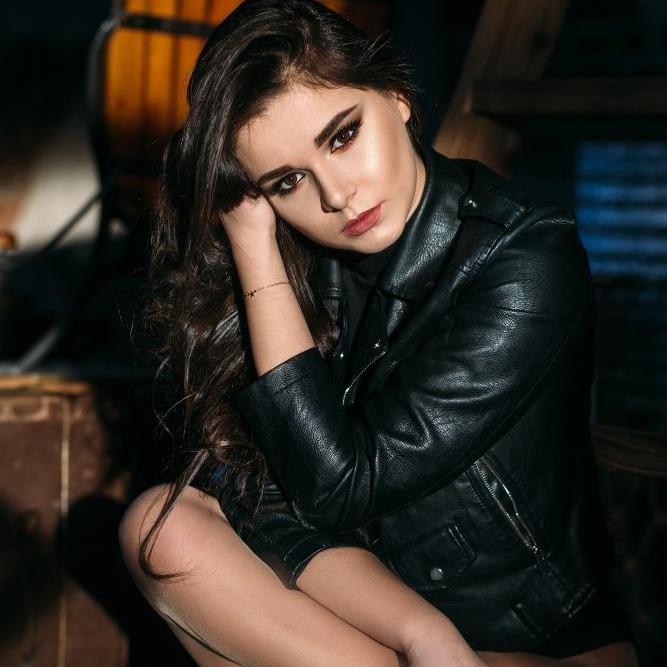 Elena Reynolds