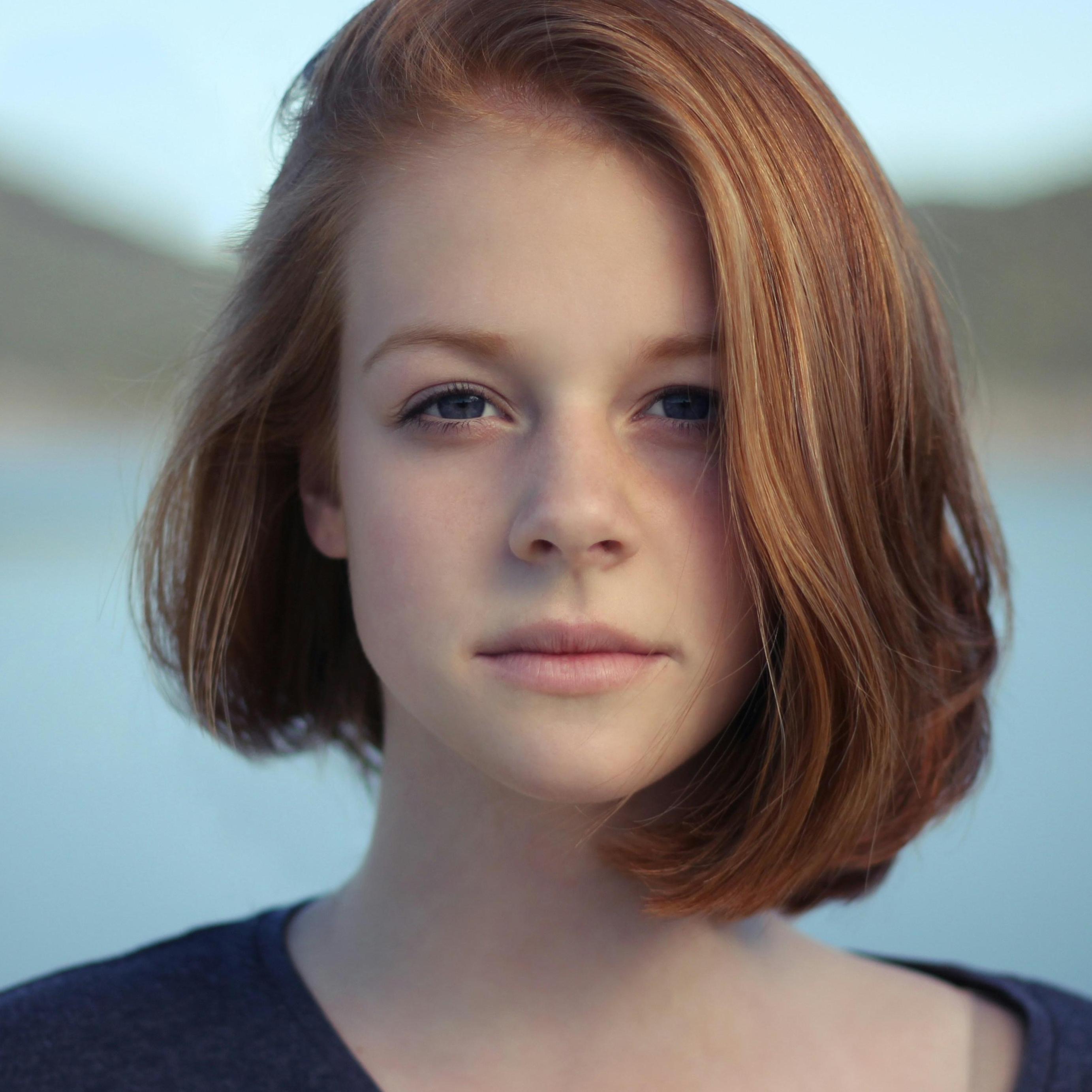 Emily Jonezz