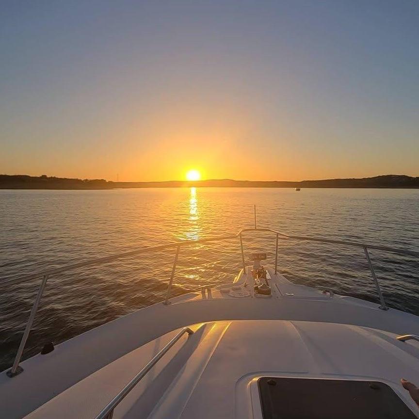 ATX Yacht