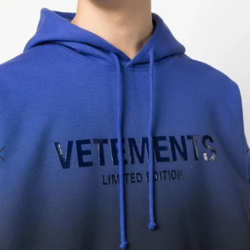 VETEMENTS CLOTHING