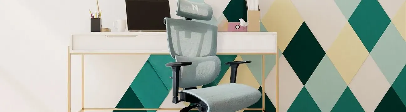 TitanReviews Online